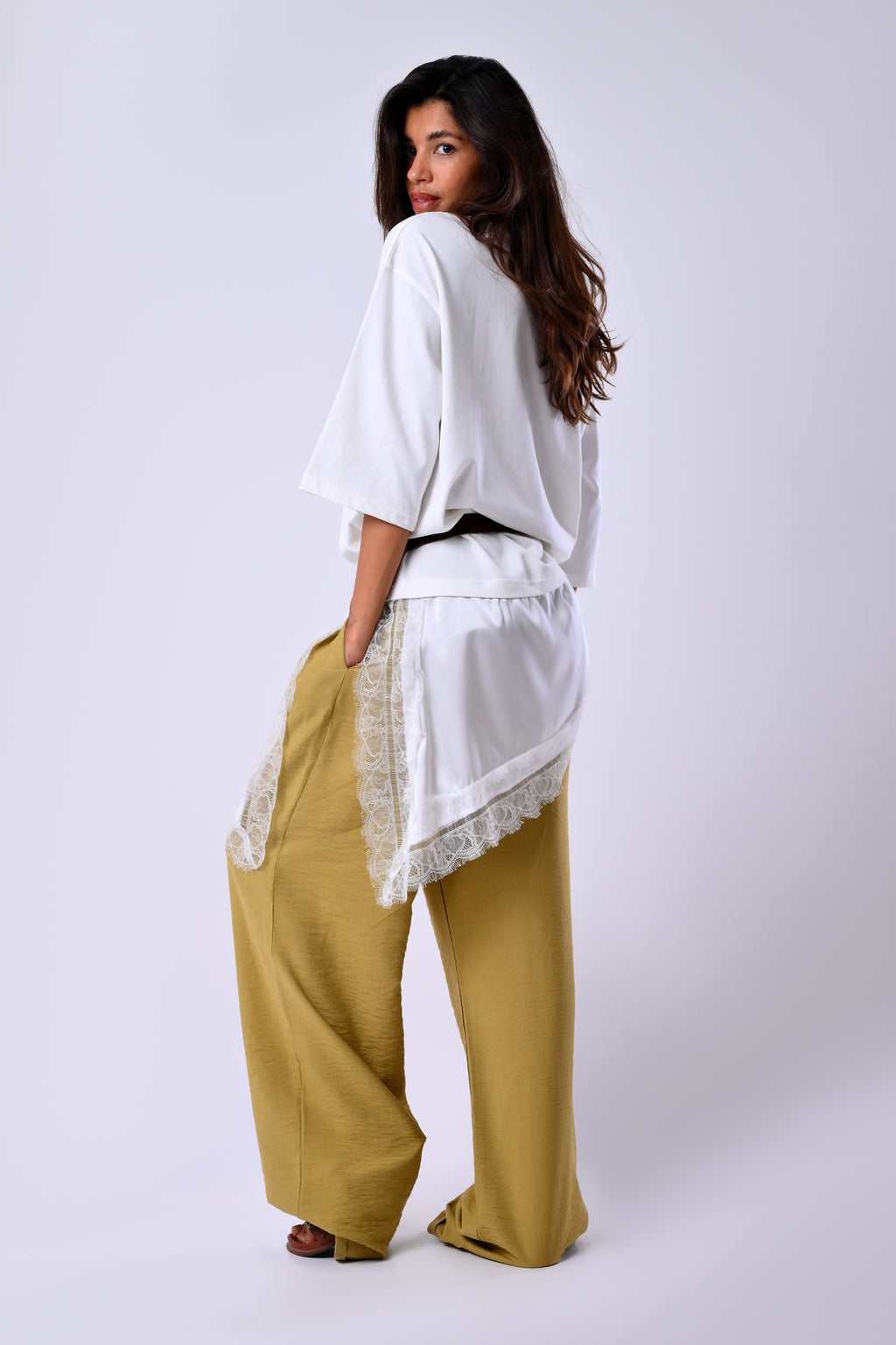 LONG LACE T-SHIRT