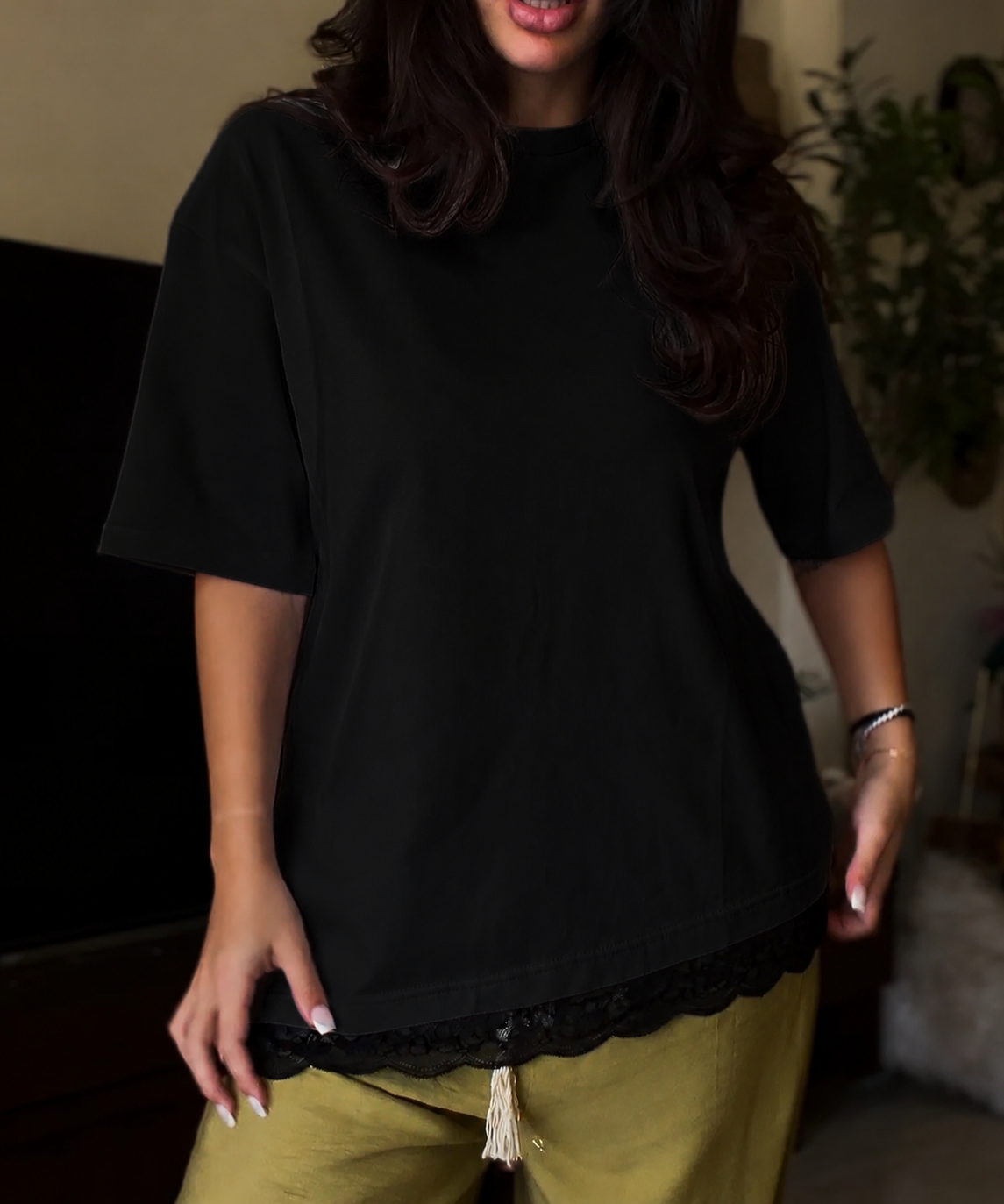 Short-sleeved lace tshirt