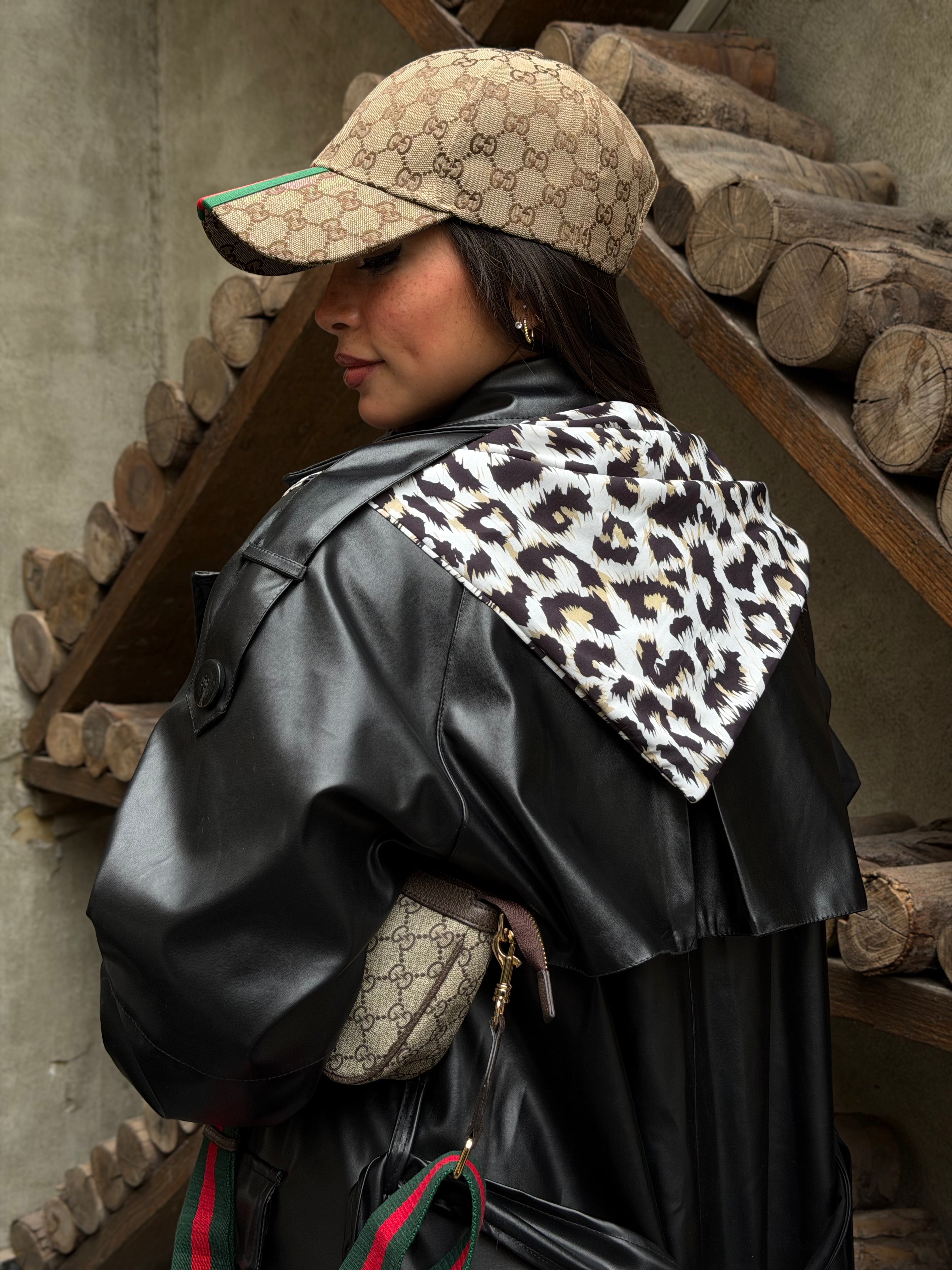 Black Heyba trenchcoat