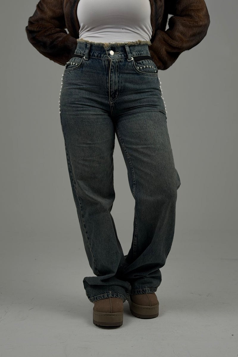 Straight leg Jeans With Rhinestones