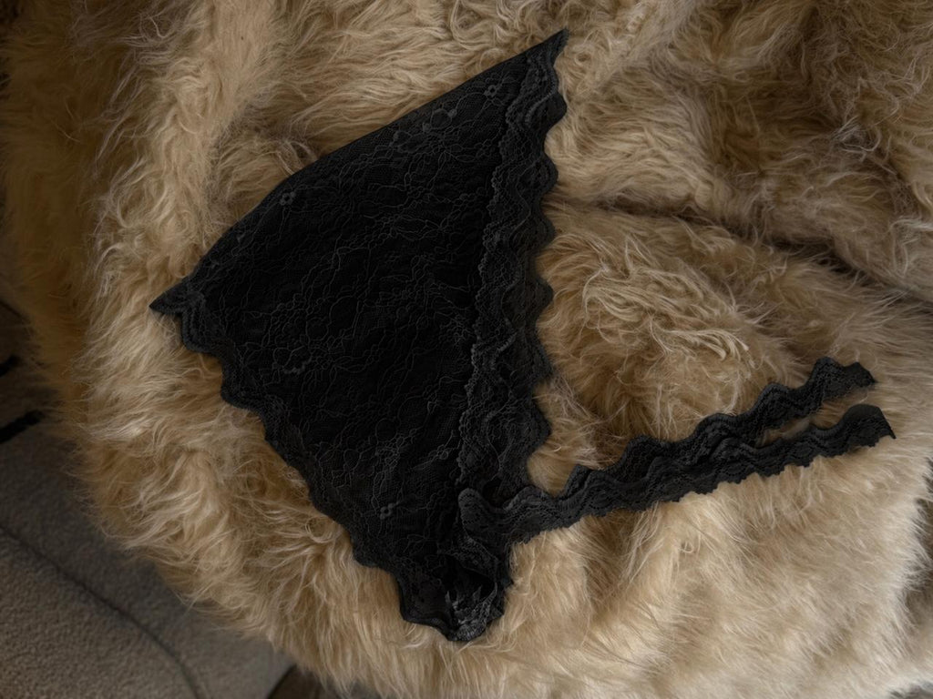 Short lace extension